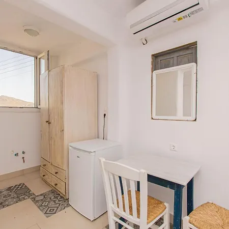 Bebis House Apartmanhotel