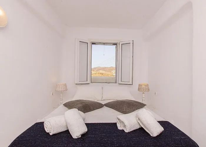 Bebis House 3* Klouvas