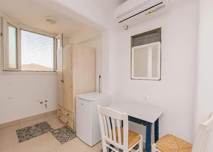 Bebis House מלון דירות 3*